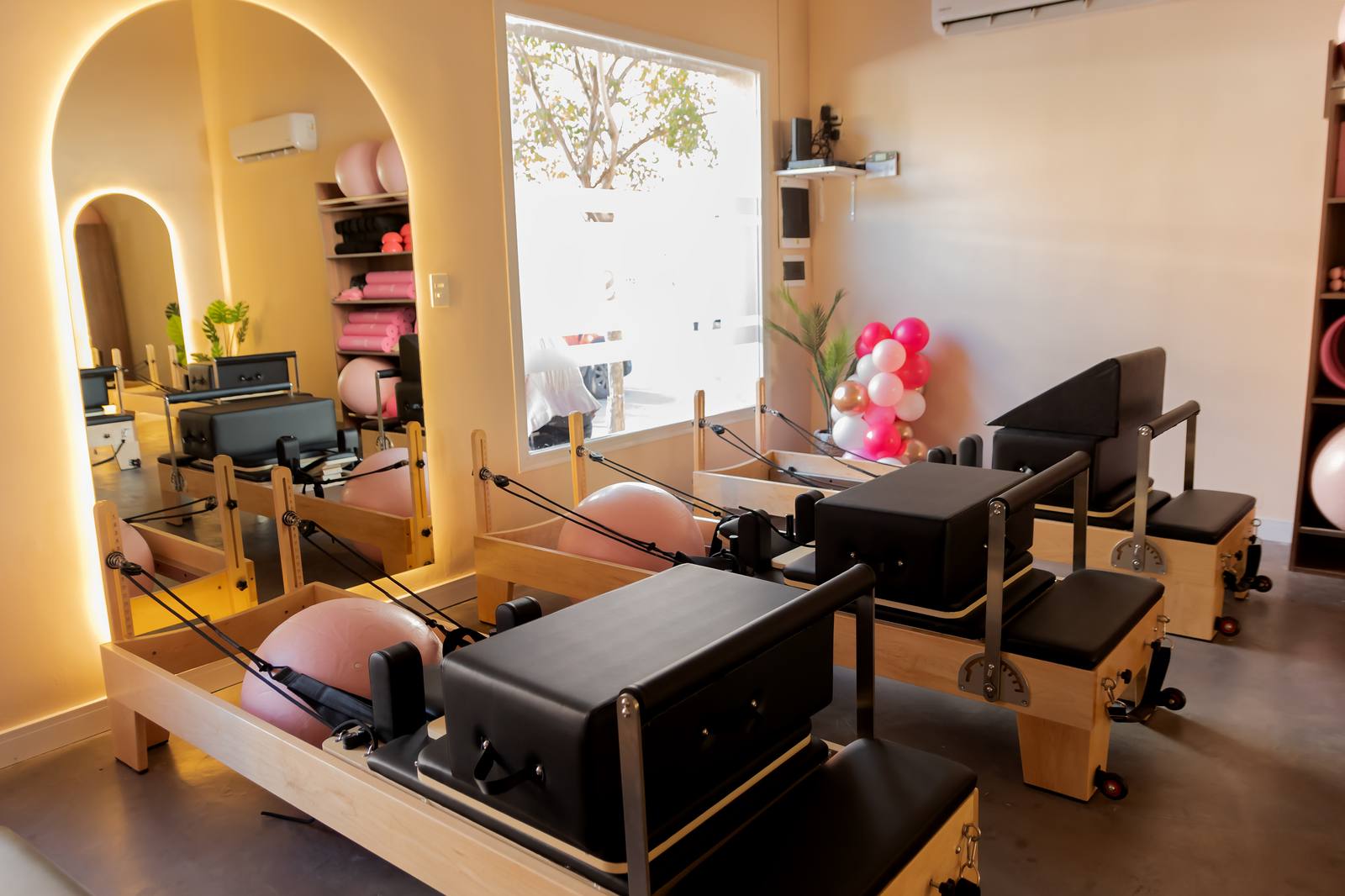 Pilates Rosé Club